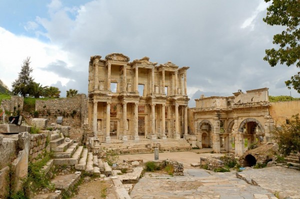 2 Day Ephesus and Pamukkale Tour from Istanbul