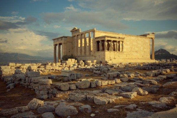 15 Day Modern and Cultural United Arab Emirates & Ancient Greece Tour