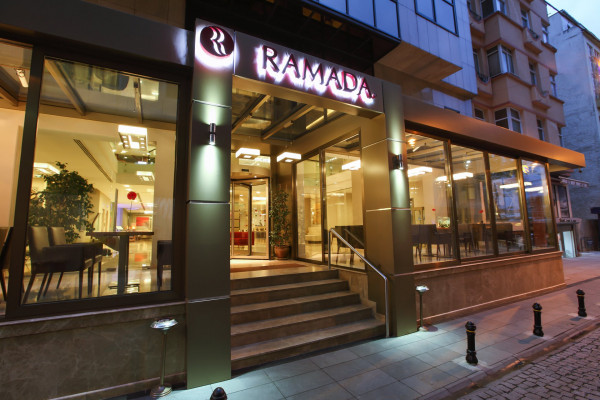 Ramada By Wyndham Istanbul Taksim