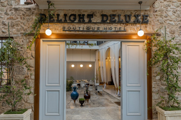 Delight Deluxe Hotel
