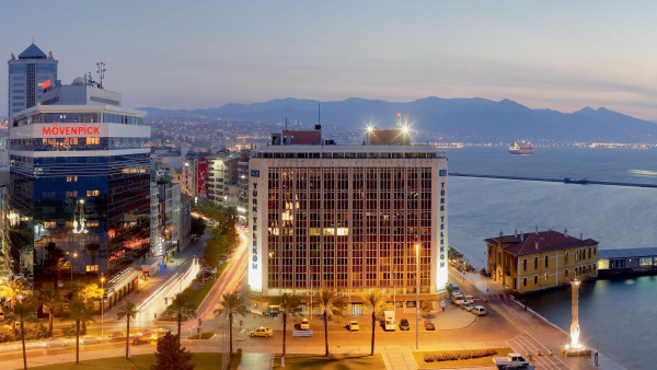Mövenpick Hotel Izmir